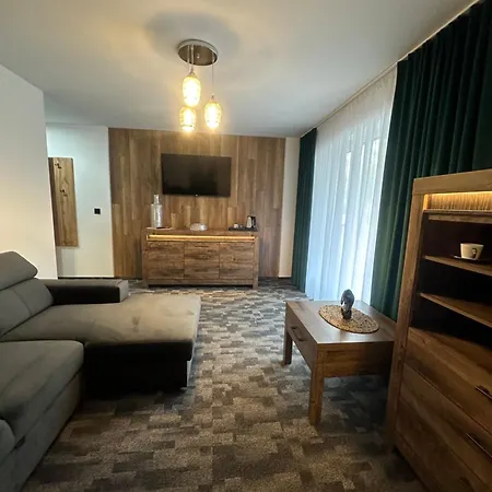 Konukevi Marina 3*